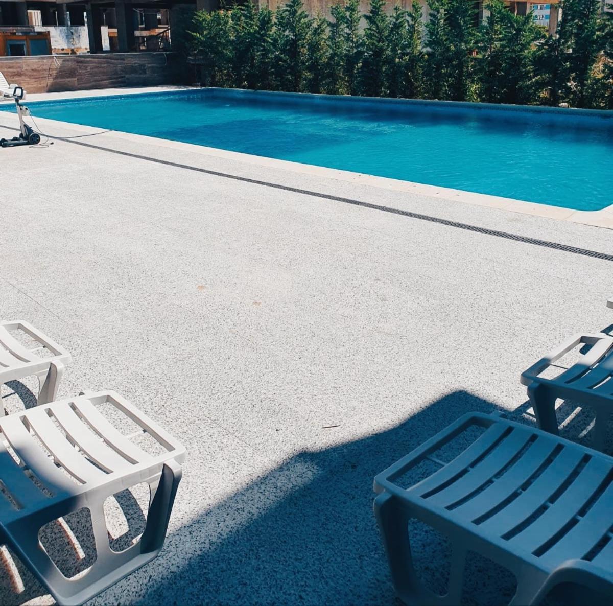 Apartament Studio Teo Blue In Mamaia Nord นาโวดาริ ภายนอก รูปภาพ
