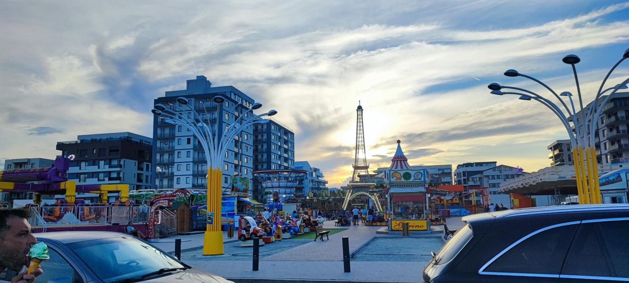 Apartament Studio Teo Blue In Mamaia Nord นาโวดาริ ภายนอก รูปภาพ